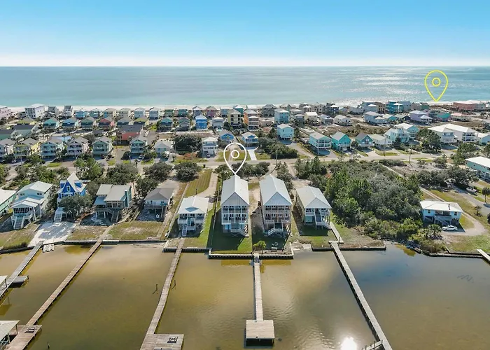 The Cozy Crab South * Gulf Shores